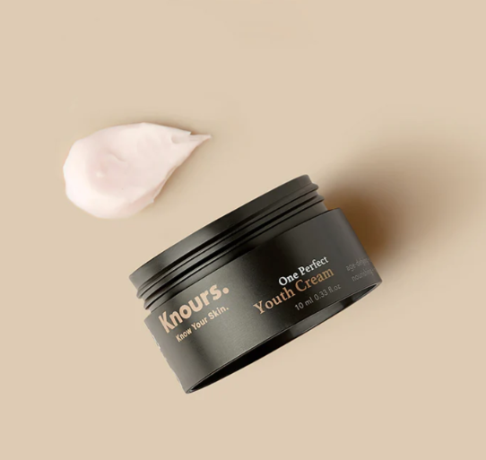 Knours. One Perfect Youth Cream